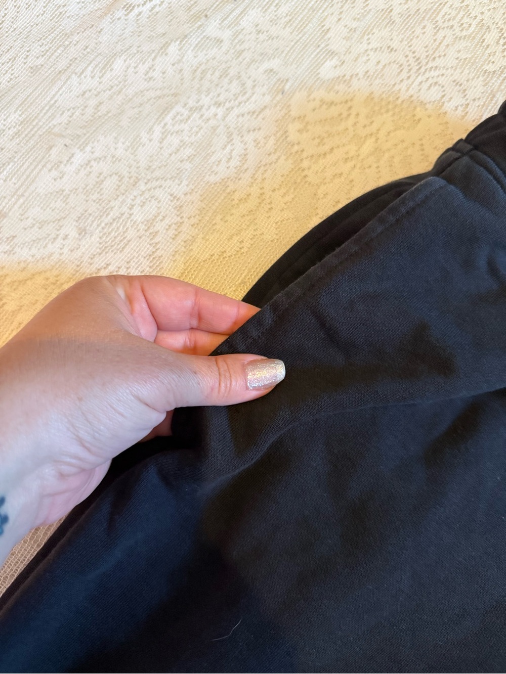Gymshark men’s crest joggers - Picture 5 of 10